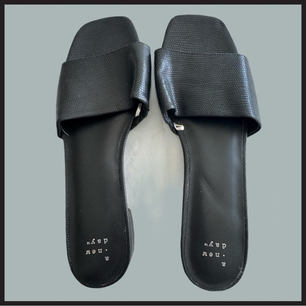 a new day Black Slide Sandals